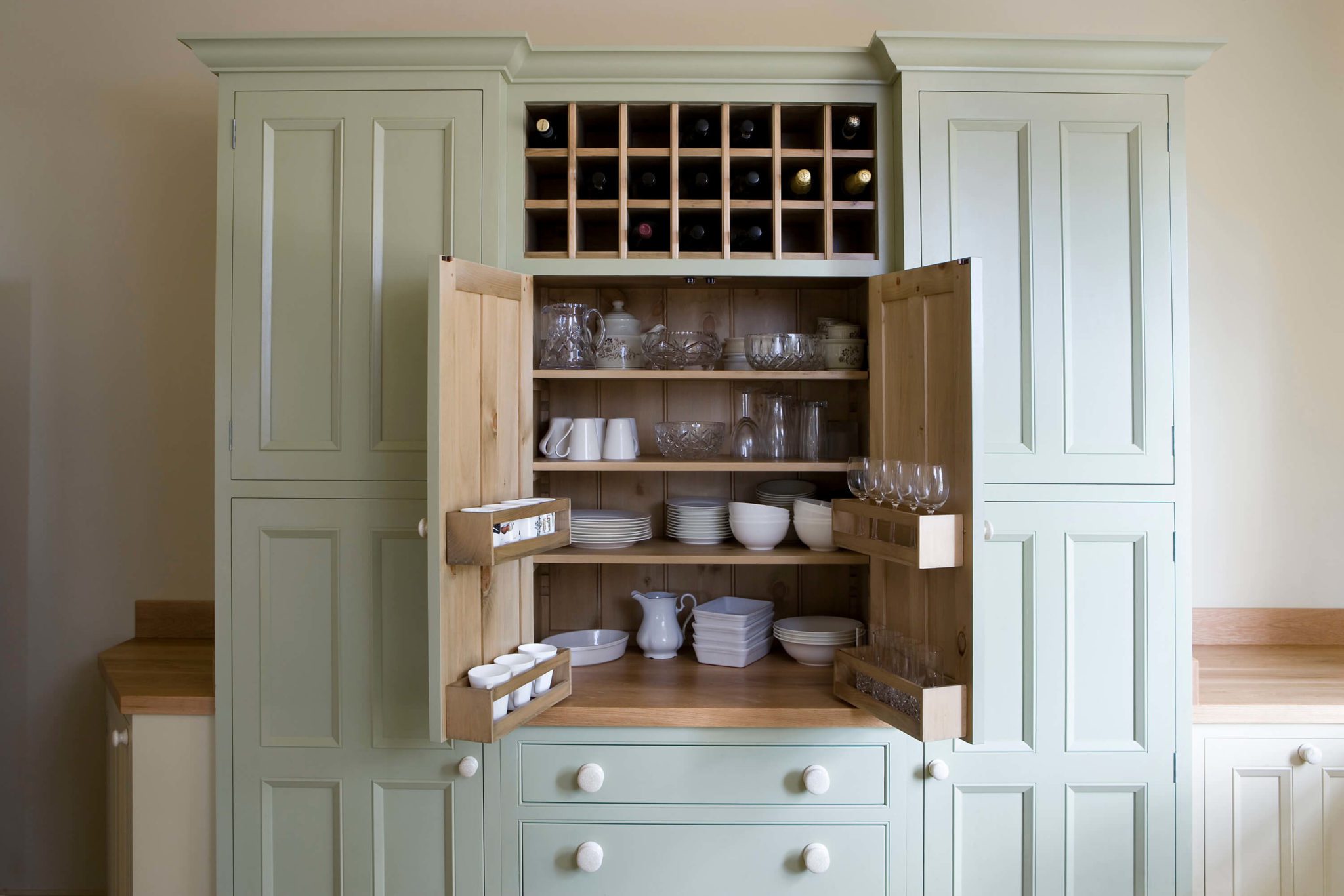 Furniture from bespoke luxury kitchen company - Hill Farm Furniture Furniture from bespoke luxury kitchen company - Hill Farm Furniture