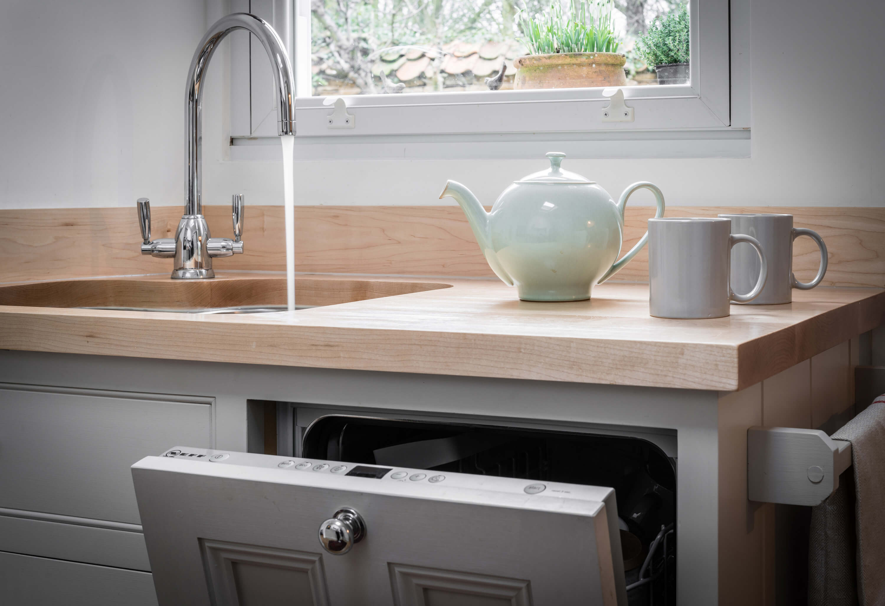 Furniture from bespoke luxury kitchen company - Hill Farm Furniture Furniture from bespoke luxury kitchen company - Hill Farm Furniture