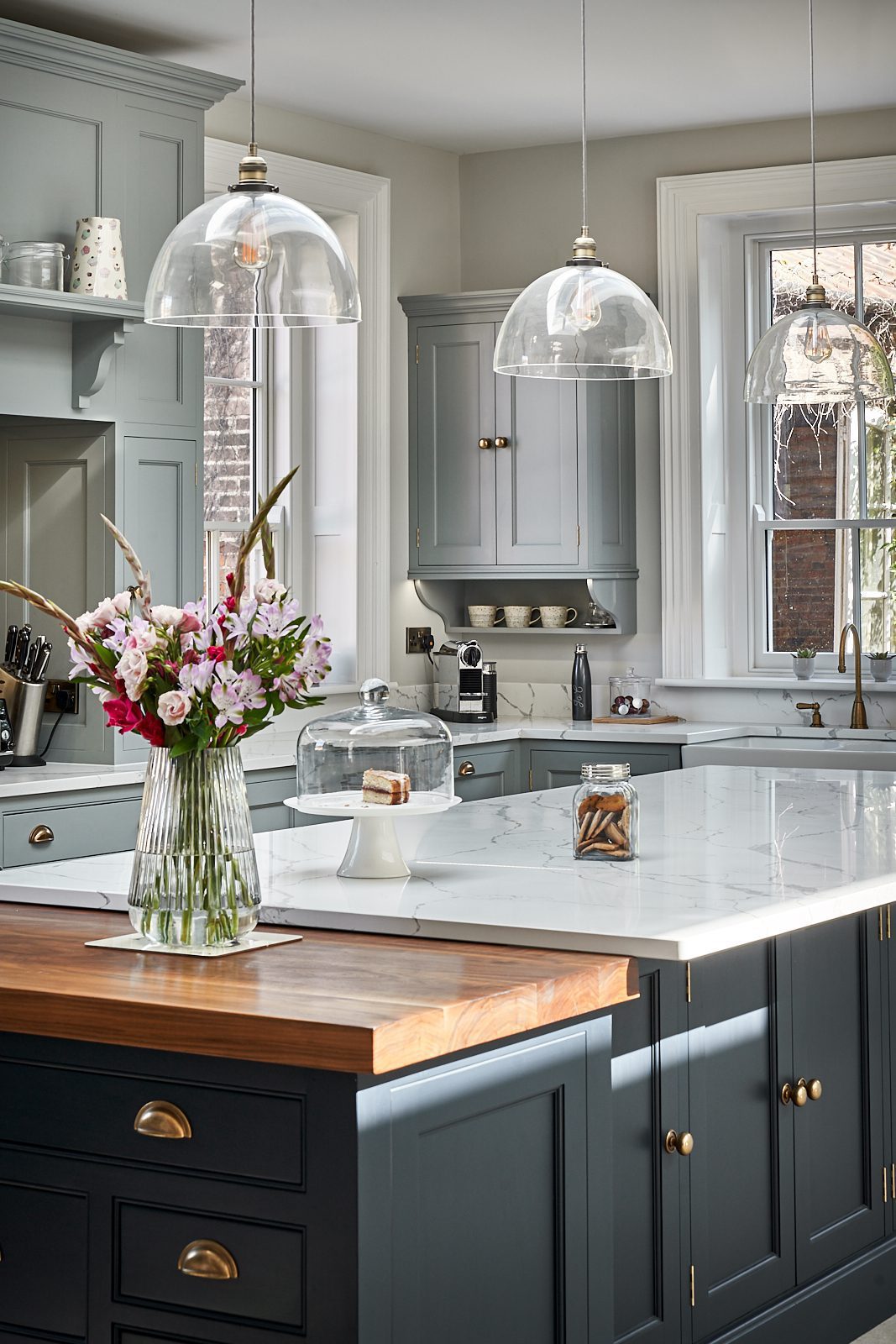 Stunning Former Rectory Kitchen - Hill Farm Furniture